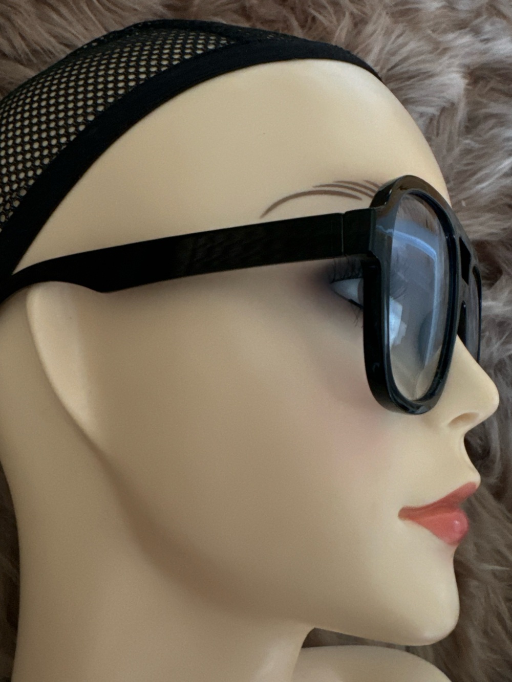 Blue lens aviator sunglasses - Picture 2 of 3